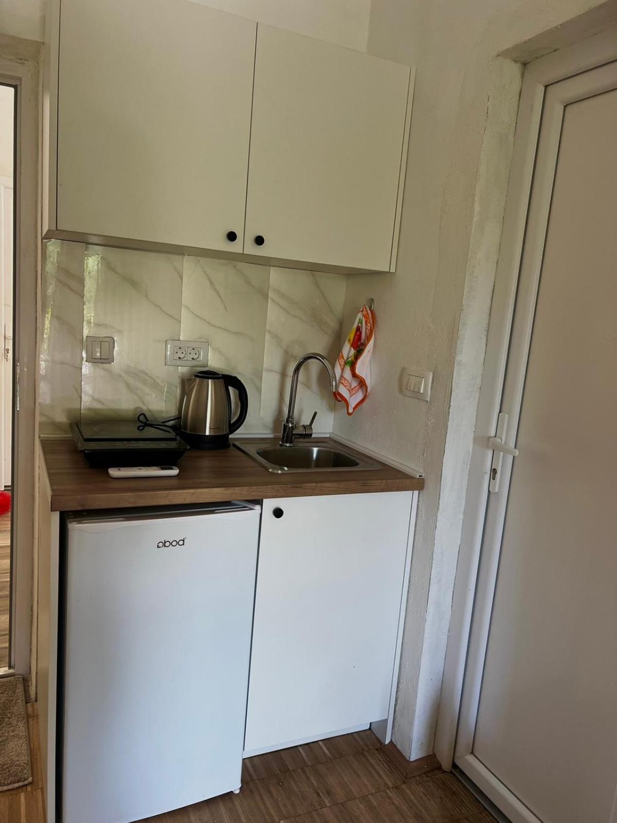 Dado Apartment Virpazar Luaran gambar